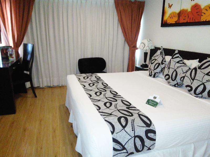 Hotel Marbella Chico Bogotá Esterno foto